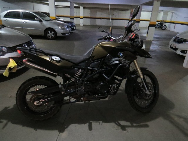 BMW F800 GS 2014 MARROM COM BAIXO KM