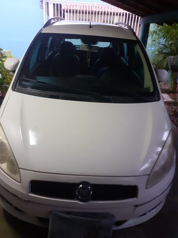 FIAT IDEA ESSENCE 1.6 DUALOGIC 16 V