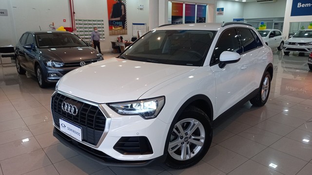 AUDI Q3 PRESTIGE 1.4 S TRONIC 2020- 12KM