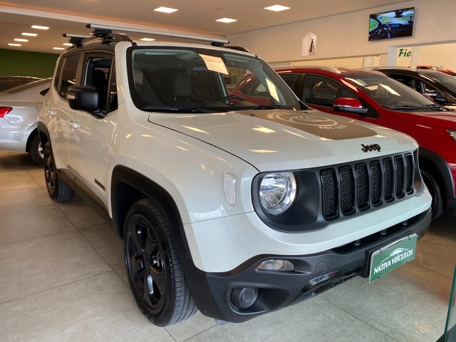 JEEP RENEGADE SPORT WORLD SURF LEAGUE 1.8 AT 4P