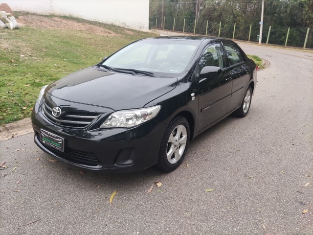COROLLA 2013