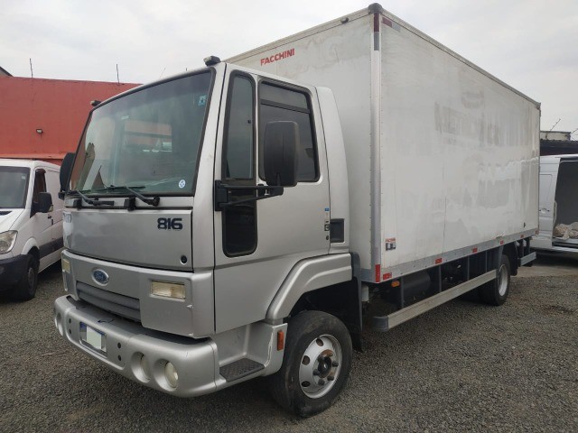 FORD CARGO 816 2013 BAÚ 5,50M COVELP AMERICANA