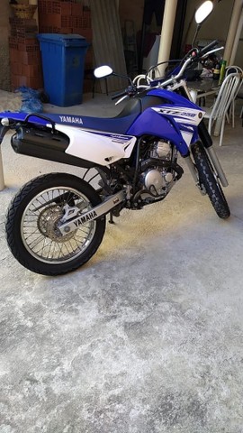 XTZ 250 LANDER 16/17 SEGUNDO DONO MANUAL E CHAVE RESERVA