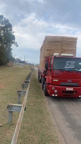 FORD CARGO 2428E