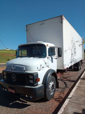 VENDE-SE CAMINHÃO 1118-88/89 TOP DE LINHA