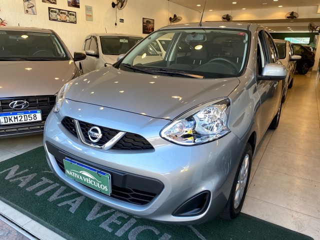 NISSAN MARCH SV 1.0 MT 4P
