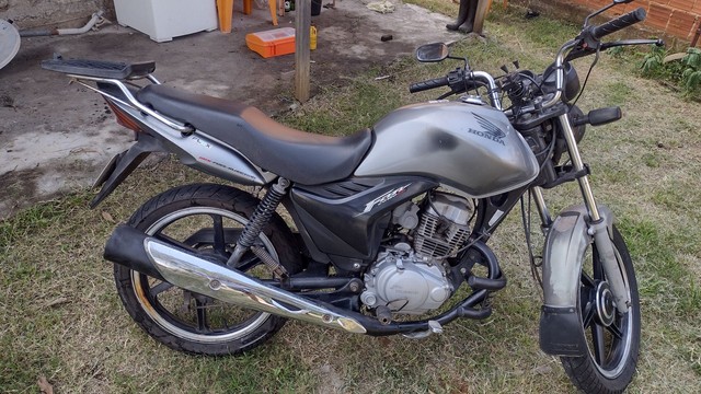 HONDA CG FAN 2011 PRATA