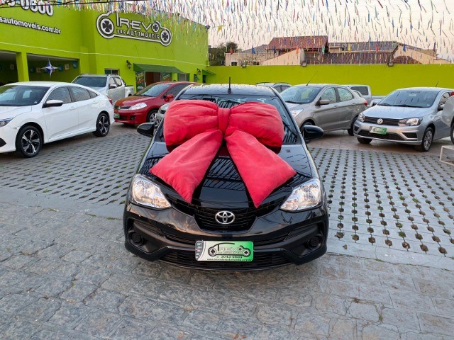 ETIOS SEDAN 1.5 XS COMPLETO UNICO DONO BAIXA KM IMPERDIVEL