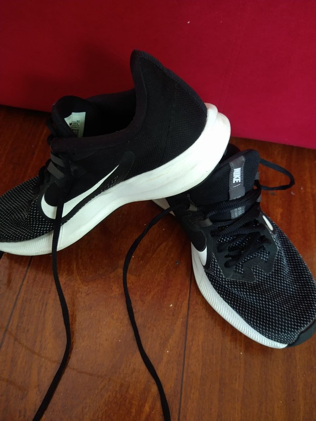 tenis feminino confortavel nike