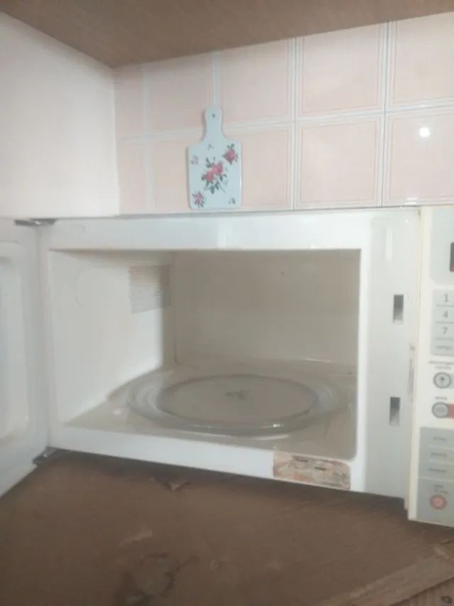 Micro ondas brastemp maxi barbada - Foto 3