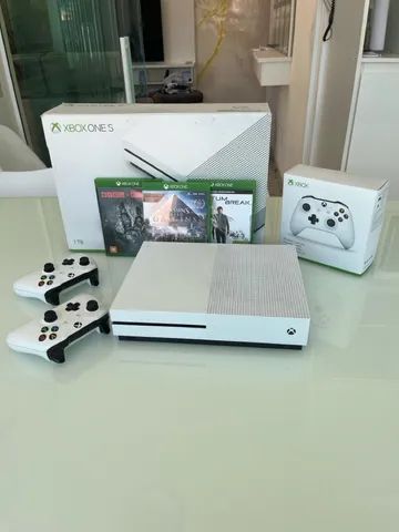 Xbox One S 1tb 2 Controles Usado