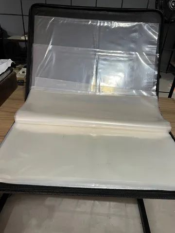 Pasta portfólio . Com 40 Plasticos. Fechamento por zíper  - Foto 3