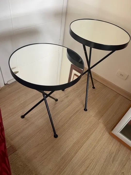Conjunto de Mesa espelhada de canto