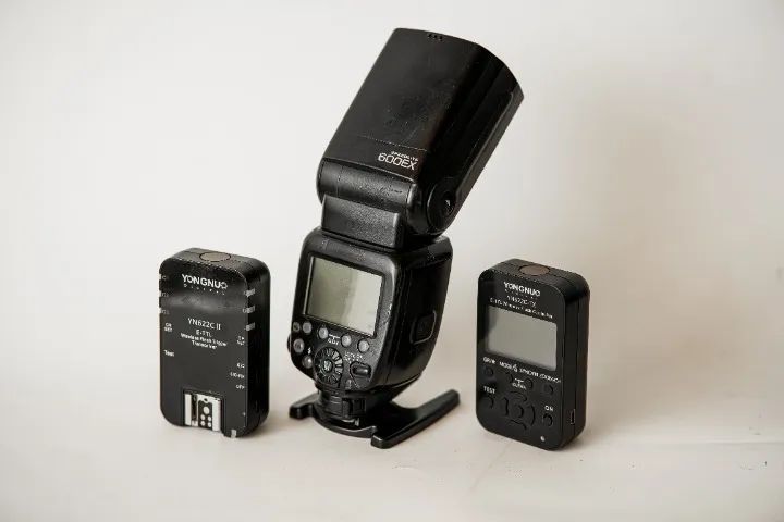 Canon 5D Mark IV FullFrame com vários acessórios e Lentes - Foto 3
