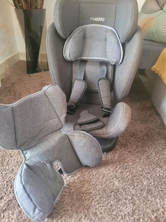 Cadeirinha Kiddo com Isofix 