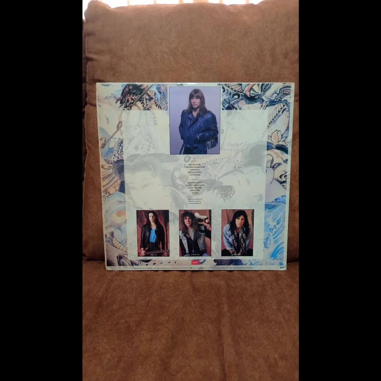 Bruce Dickinson - Tattooed Millionaire (Disco de Vinil) - Foto 2