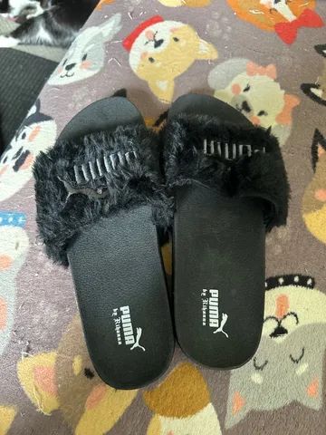 Chinelo slide pelucia store puma