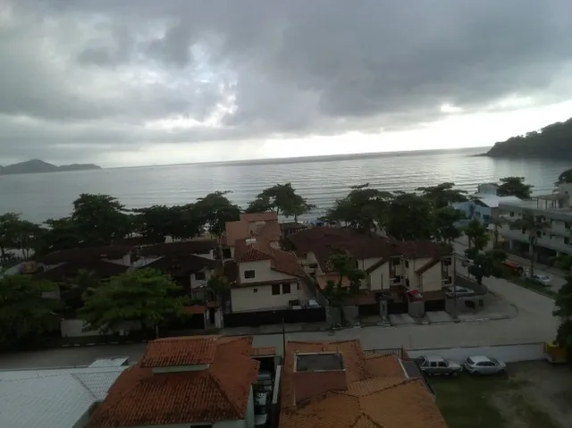 Apartamento na Praia das Toninhas - Ubatuba