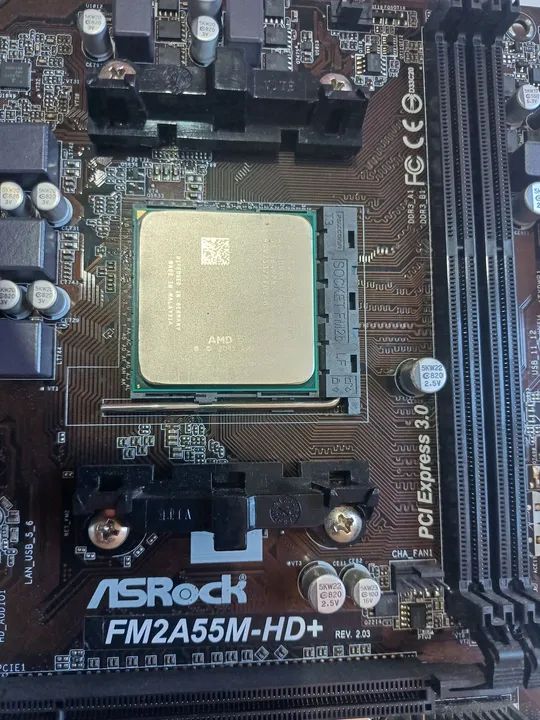 Placa Mãe AsRock FM2A55M-HD+ R2.0,ddr3 - Foto 3