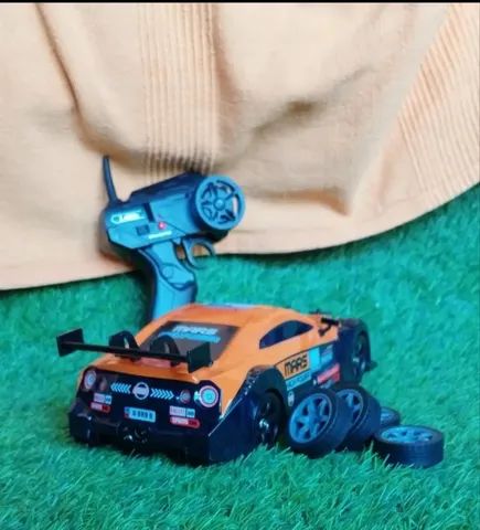 Drift Roller 4WD, 2.4GHz, Cabine bolha, pneus mistos, corrida e Drift. - Foto 6