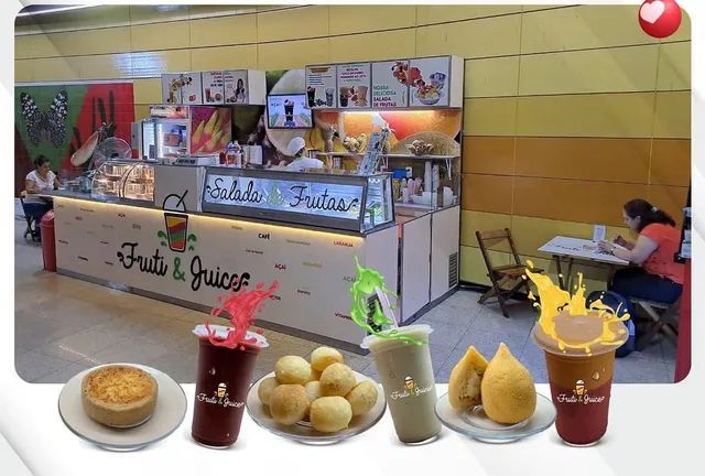 Vendo quiosque de salada de frutas, sucos e etc..