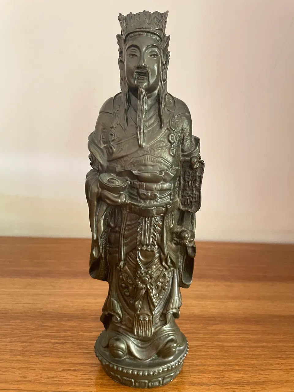 Estátua do Deus Chinês da Riqueza (Caishen) - Prosperidade e Fortuna