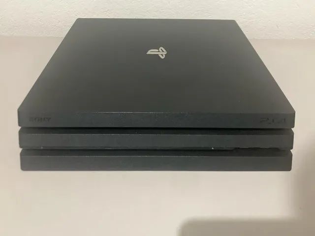 PS4 Pro Sony 1 tera Usado
