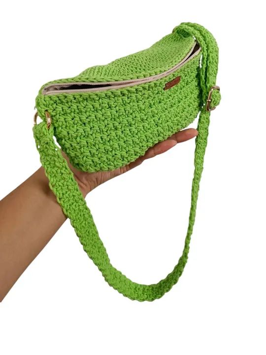 Bolsa de ombro verde em crochê pochete femenino  - Foto 4