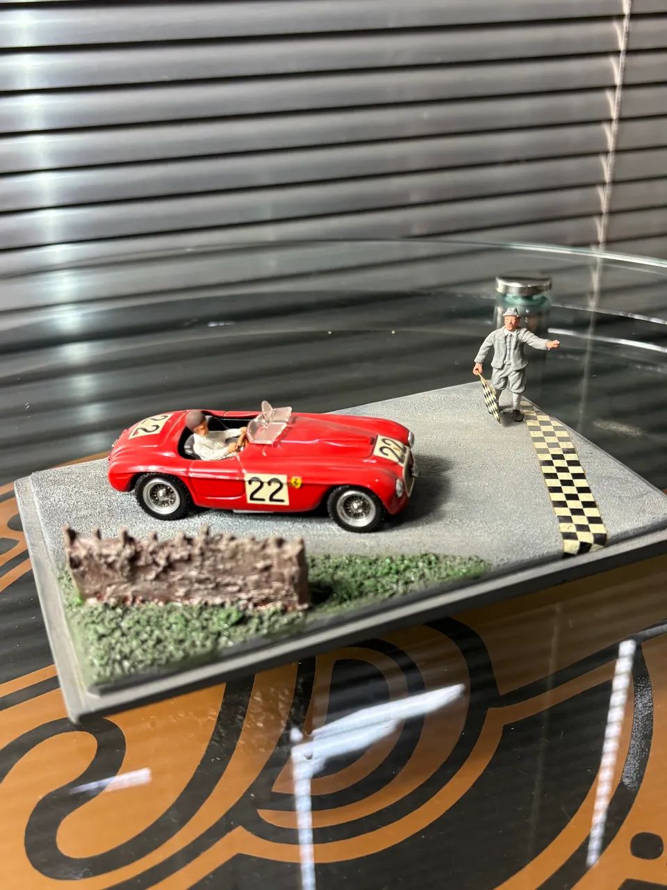Mini Diorama Ferrari #22 - Art Model 1/43
