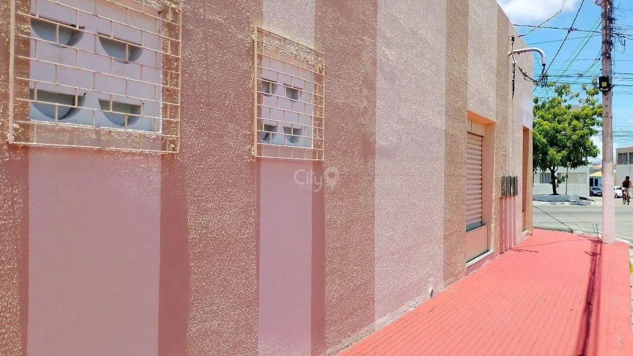 Aluguel de Ponto Comercial - Excelente Localização na Rua Gumercindo Bessa , Esquina com J - Foto 4