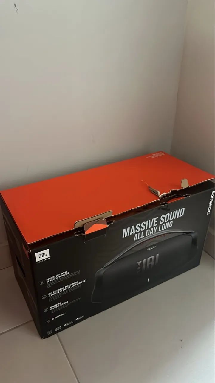 JBL Boombox 3 - Som potente e portátil - Foto 4