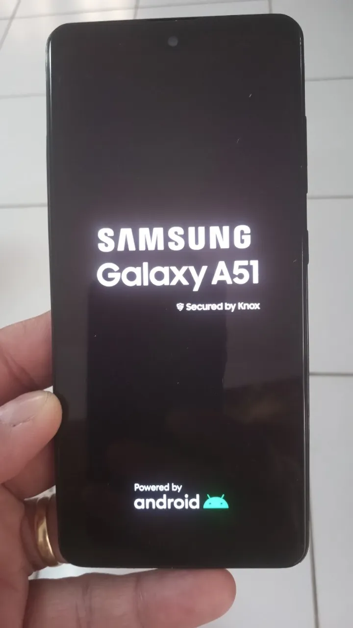 CELULAR A51