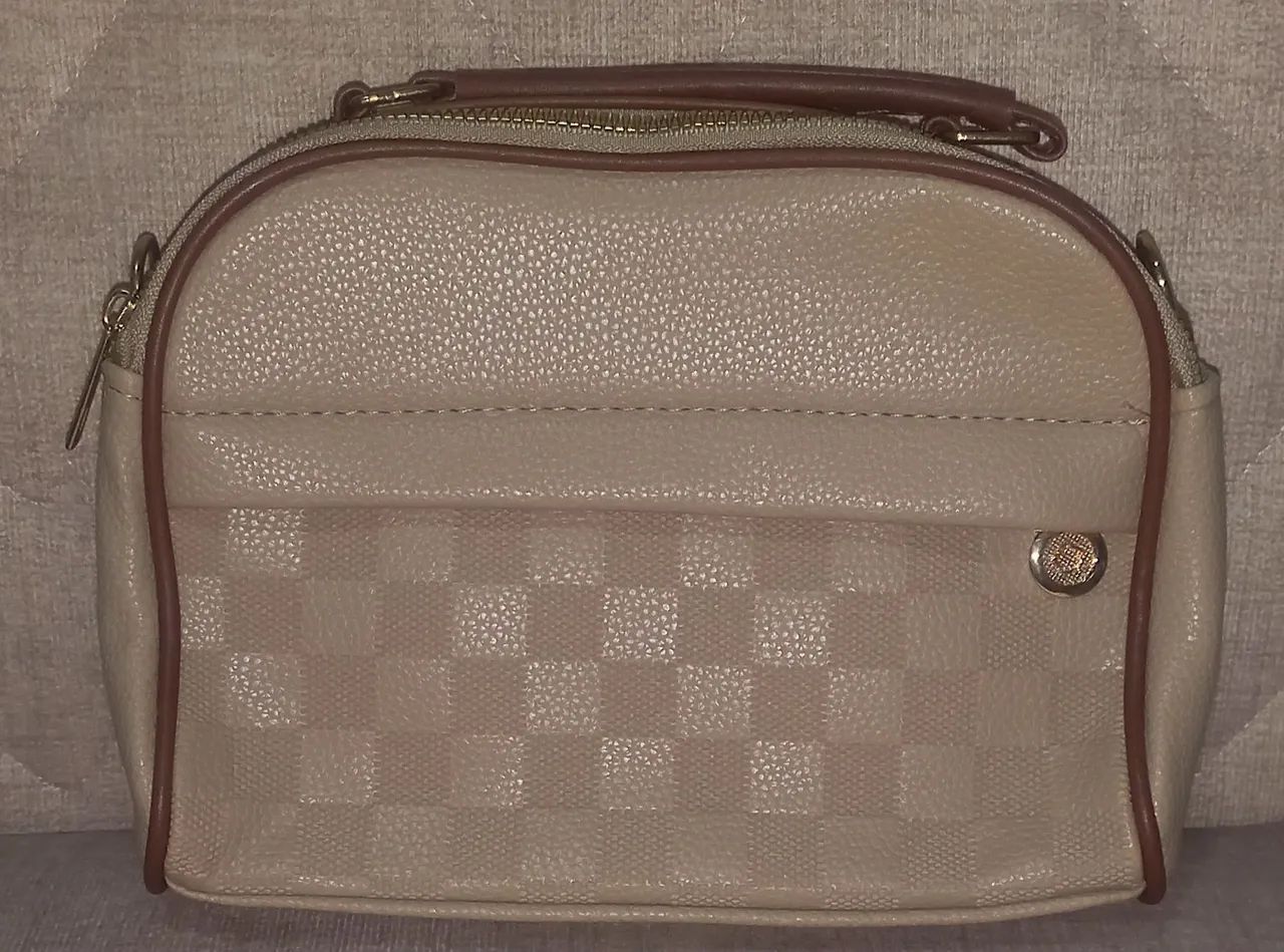 Bolsa Feminina de Mão com Alças 