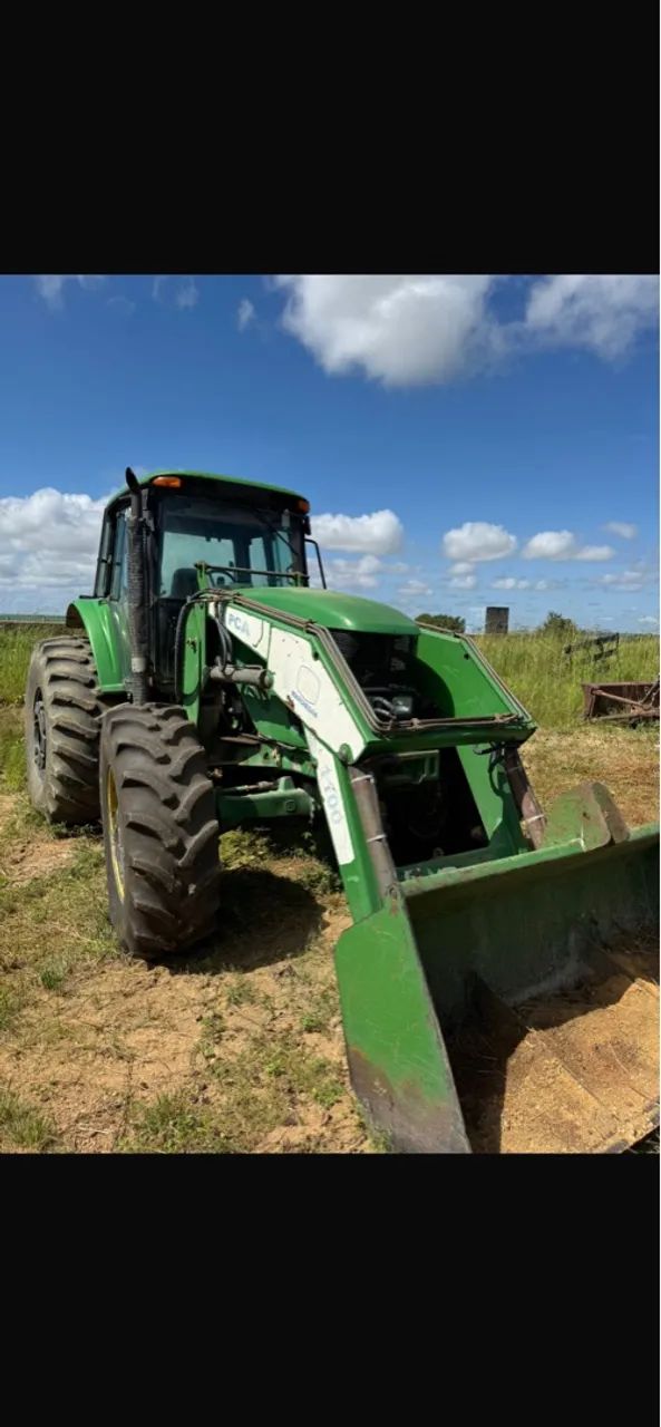 Trator John Deere 6165J com Pá Carregadeira - Foto 2