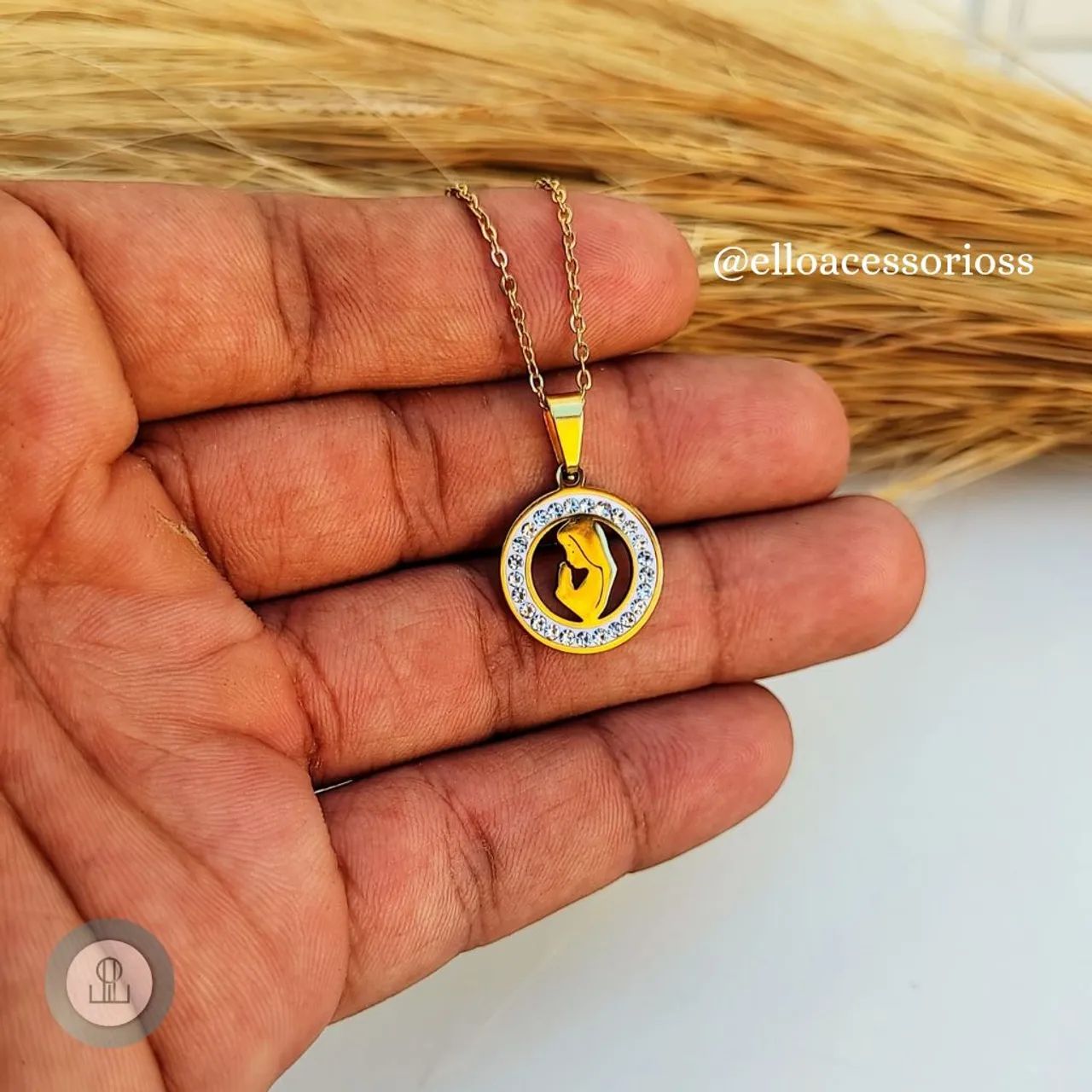 Colar Feminino amor e fé banhado  - Foto 2