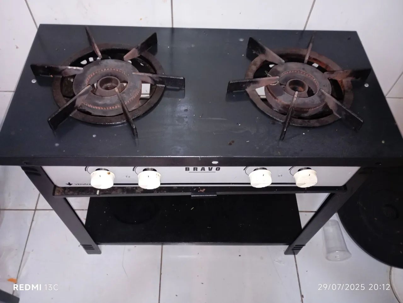 Fogão Bravo Venâncio 2 bocas - Usado - Foto 2