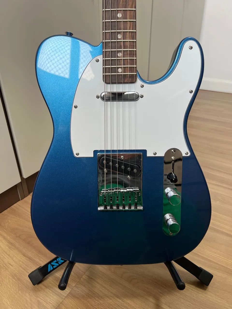 Guitarra elétrica Squier Affinity Series Telecaster, com 2