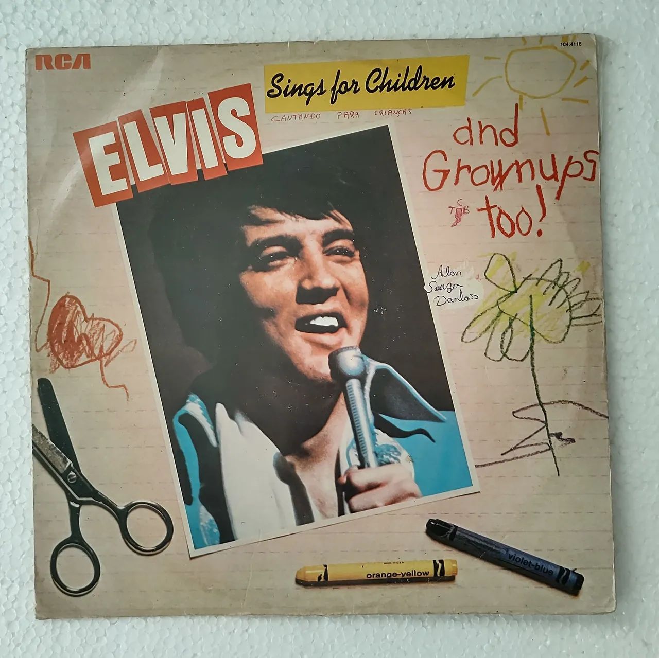 LP Elvis Sings for Children and Grownups Too!