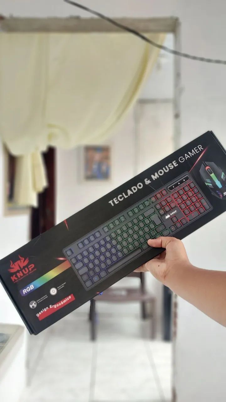 Kit Teclado e Mouse Gamer KNUP RGB