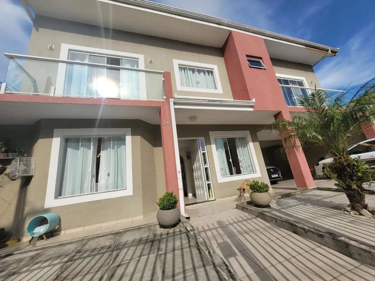 SOBRADO EM CONDOMÍNIO com 4 dormitórios à venda com 266.24m² por R$ 700.000,00 no bairro S