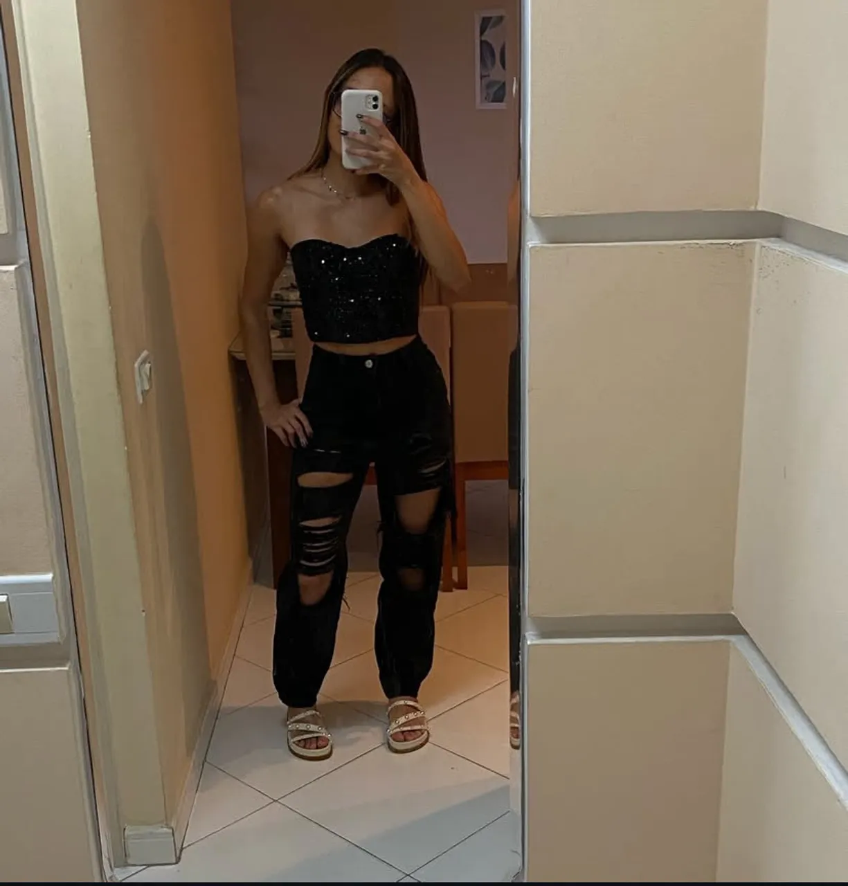 CALÇA JEANS RASGADA PRETA