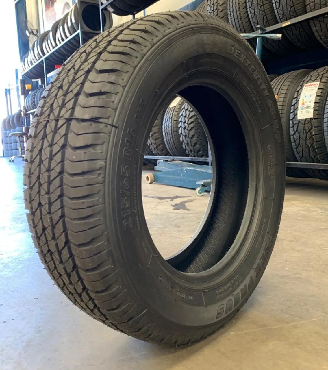 Pneu duster direto do distribuidor - 215/65 R16  - Foto 2