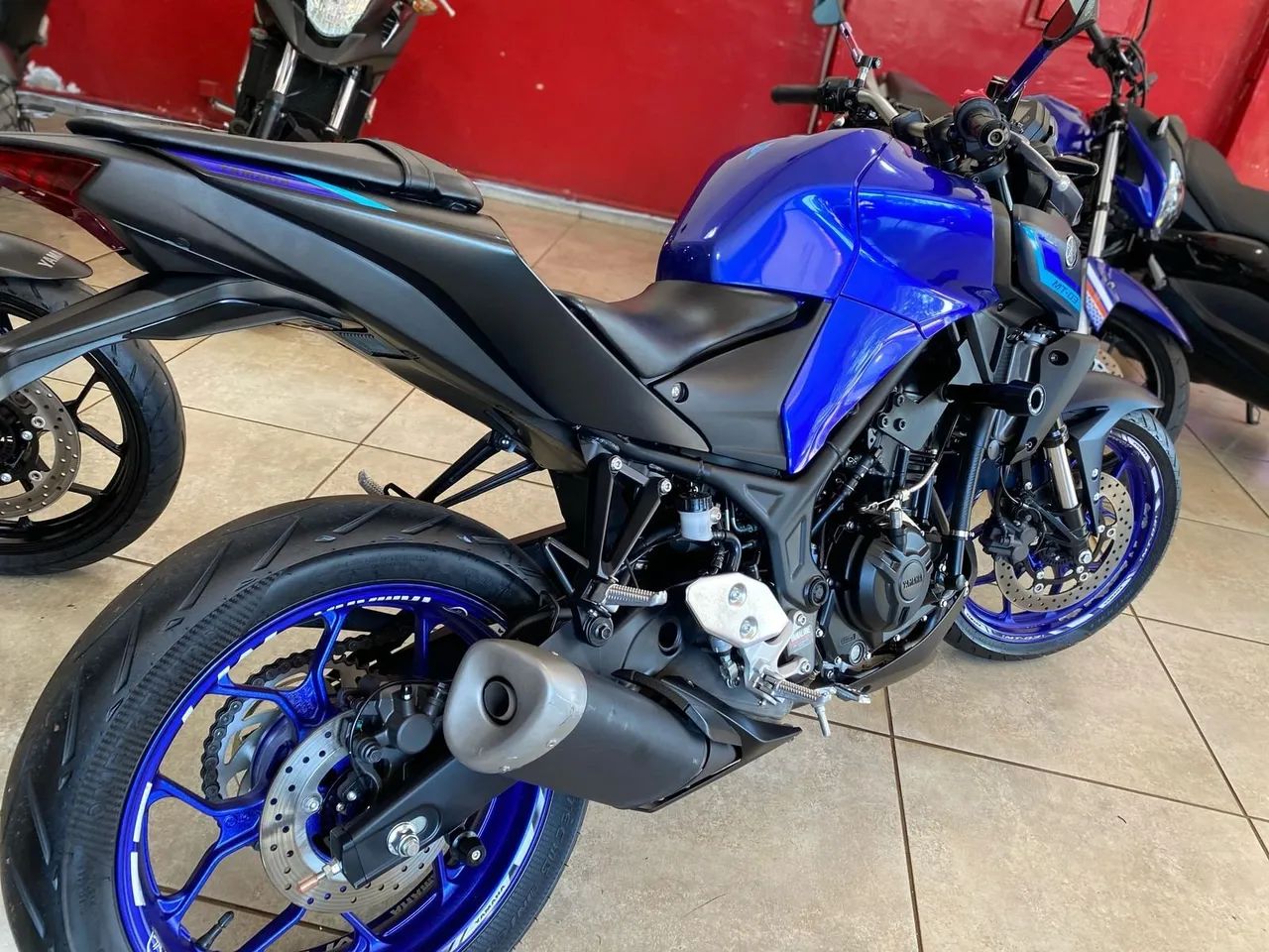 YAMAHA MT-03 ABS AZUL 2023 - Foto 3
