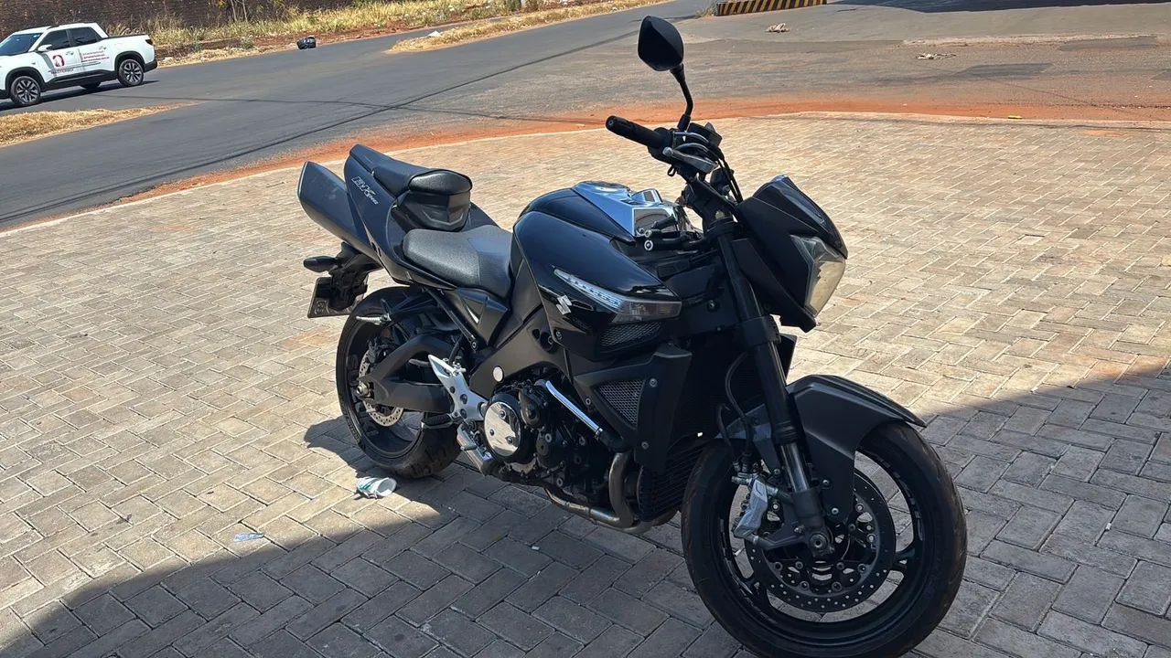 Suzuki 1300 B-king 2013 1437577239 OLX