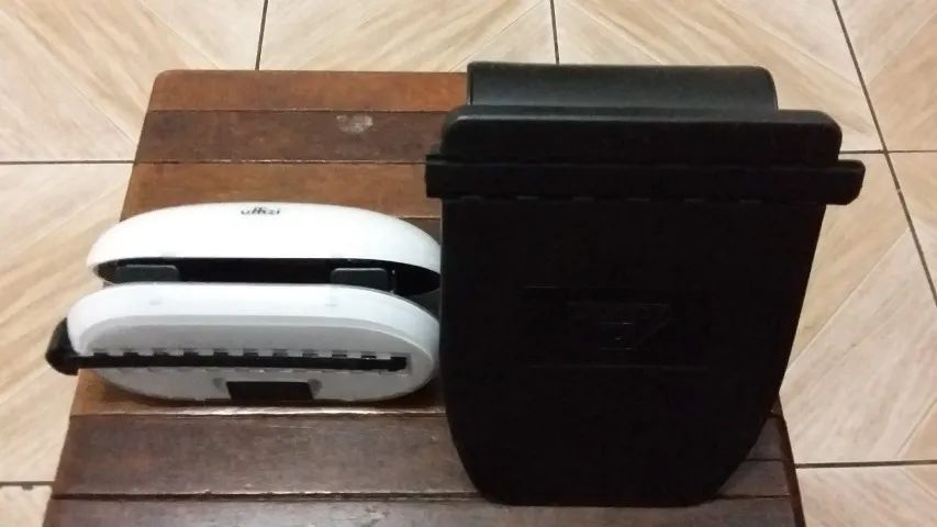 Perfurador De Papel 2 Furos Para 20/30 Folhas Branco/Preto - Foto 3