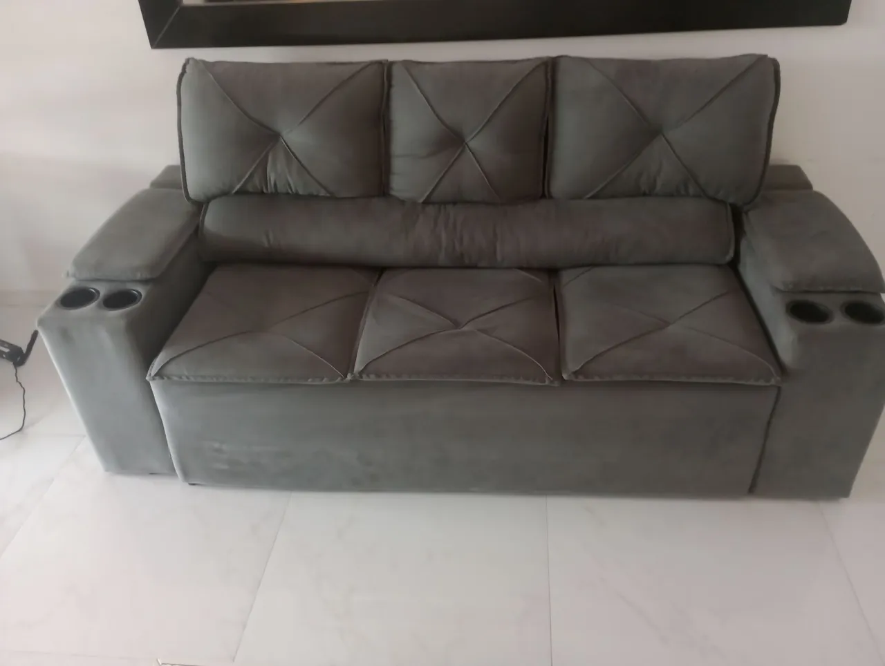 Sofá seminovo
