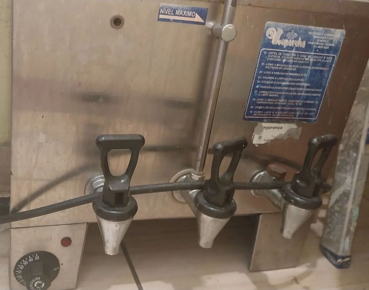 Vendo uma cafeteira de inox e um fatiador de frios - Foto 2