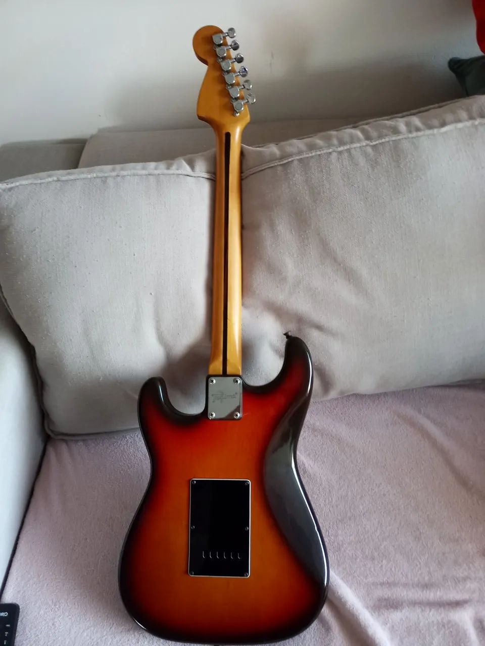 Guitarra Tagima das antigas t635 2000 - Foto 6