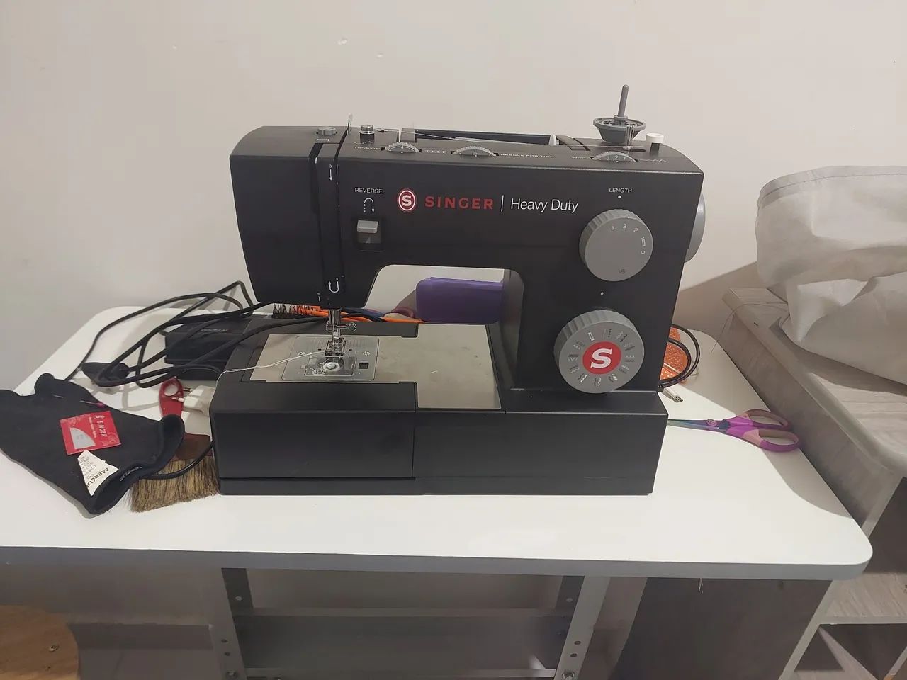 Máquina de costura singer 