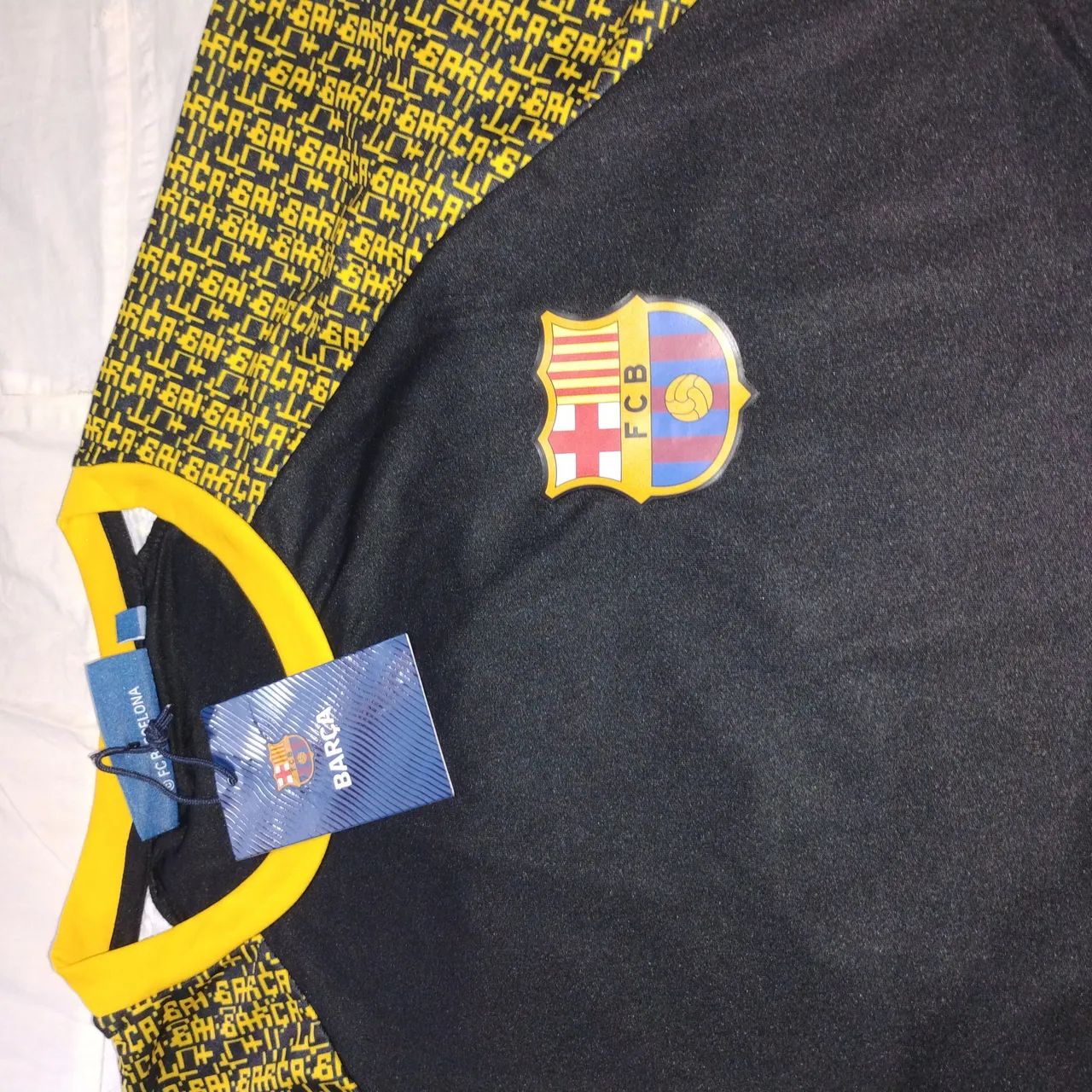 Camiseta Barcelona - Tamanho M - Foto 2